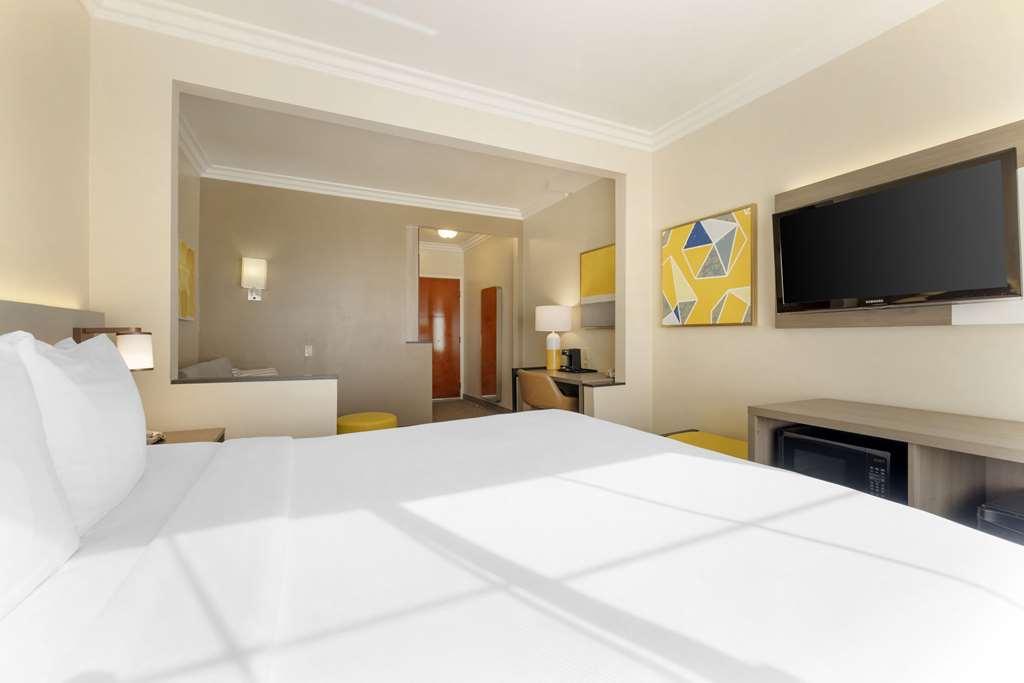 Hotel Comfort Camp Pendleton Area
