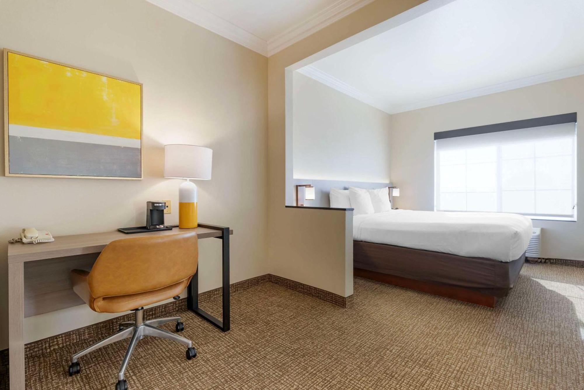 Hotel Comfort Camp Pendleton Area